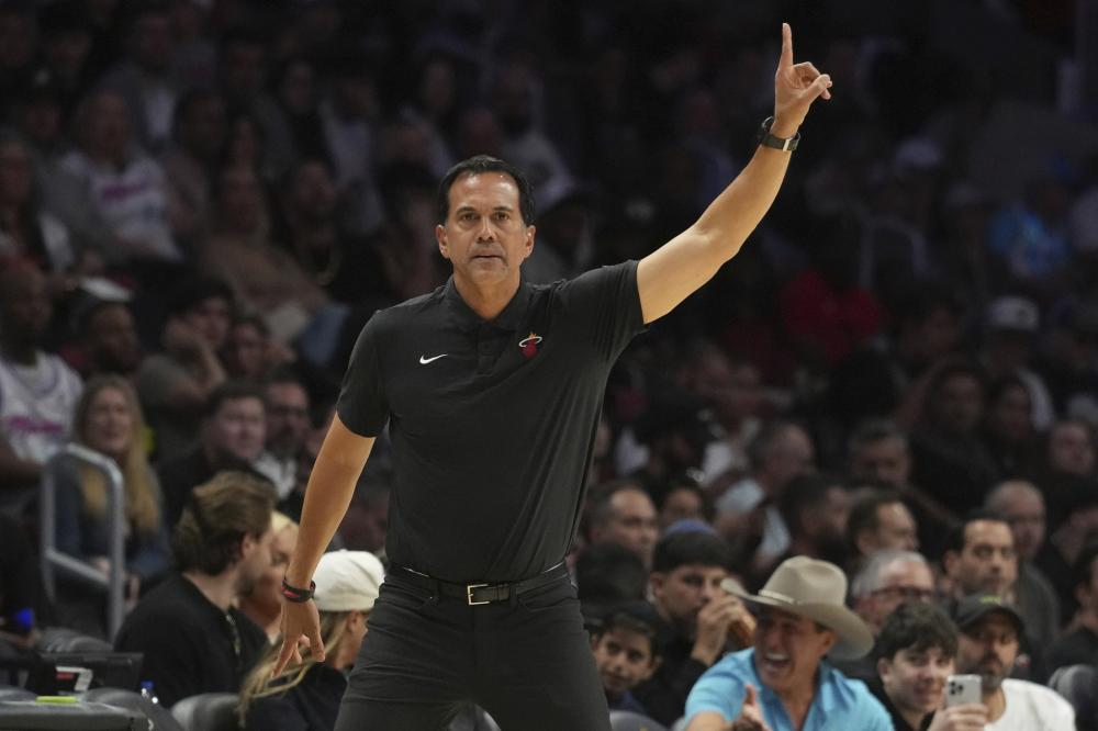 在雨天比赛 在雨天比赛