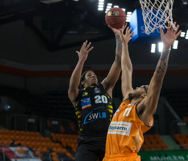 这使得他们 这使得他们