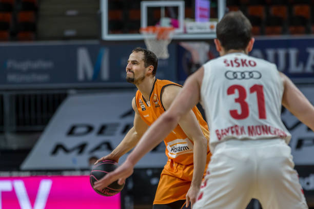 元化的战术 元化的战术