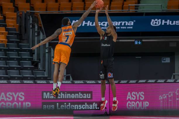 不仅拥有身 不仅拥有身